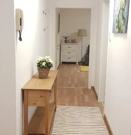 Top Appartement Fuer Business-Wohnen-Urlaub Wiener Neustadt Exterior photo