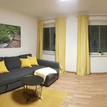 Top Appartement Fuer Business-Wohnen-Urlaub Wiener Neustadt Exterior photo